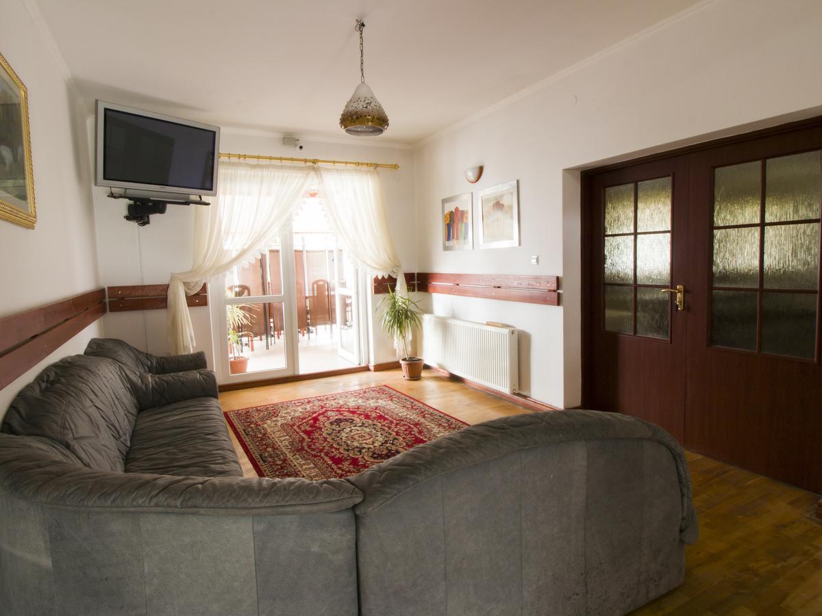 Restauracja Domenico W Tylawie Tylawa Экстерьер фото